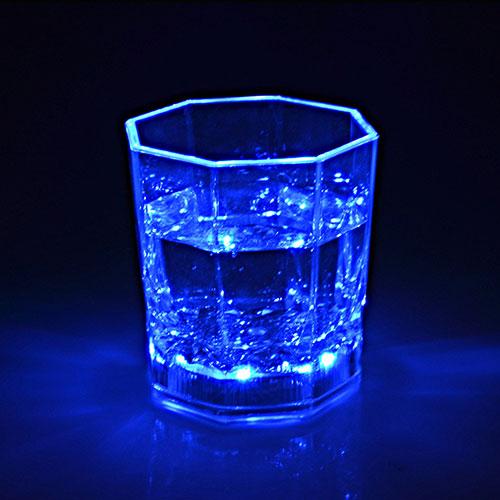 Flashing Octagonal Scotch glass cup