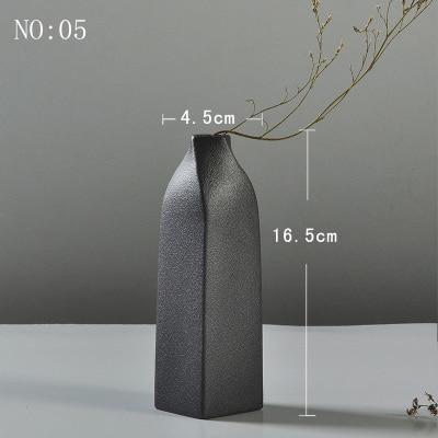 Modern Ceramic Vase creative black Tabletop